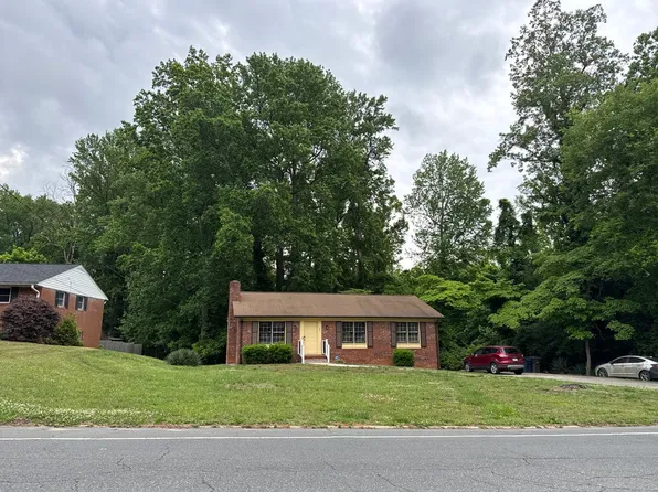 1 Hillside Dr, Lexington, NC 27295