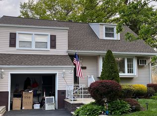 15 Amherst Pl, Parlin, NJ 08859