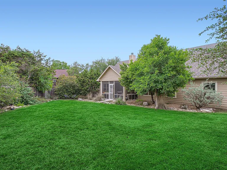 21825 Briarcliff Dr — Photo 26