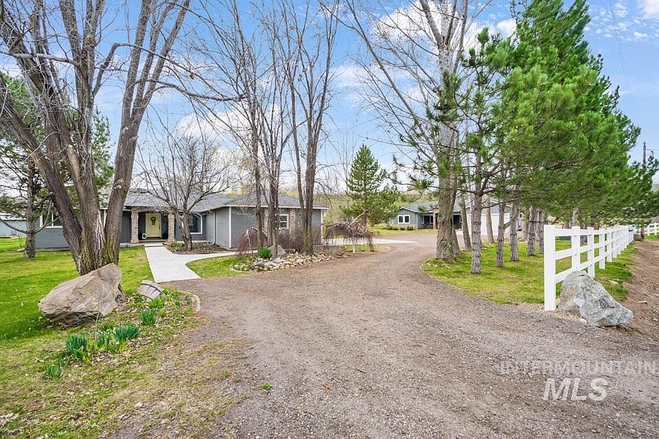 1st image of 9339 Northview Rd