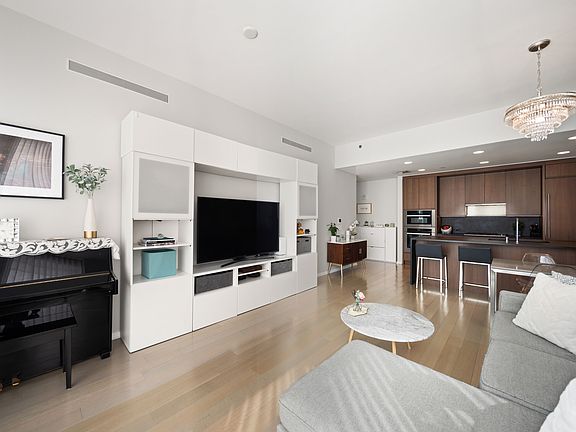 3rd image of 50 West St #8A