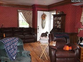 2nd image of 3005 Columbus Ave