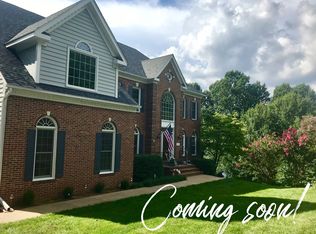 11416 Green Moor Ln, Oakton, VA 22124