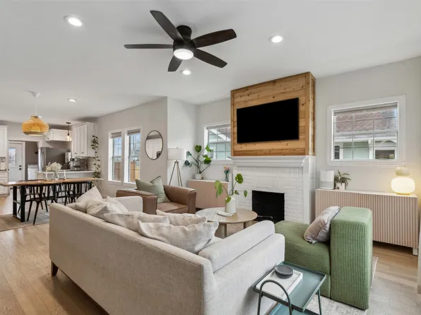 4813 Pershing Ave, Fort Worth, TX 76107