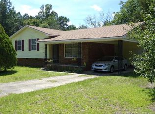 1181 McNeil St, Spring Lake, NC 28390