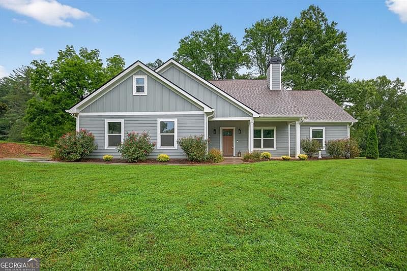 1st image of 634 Arbor Ln