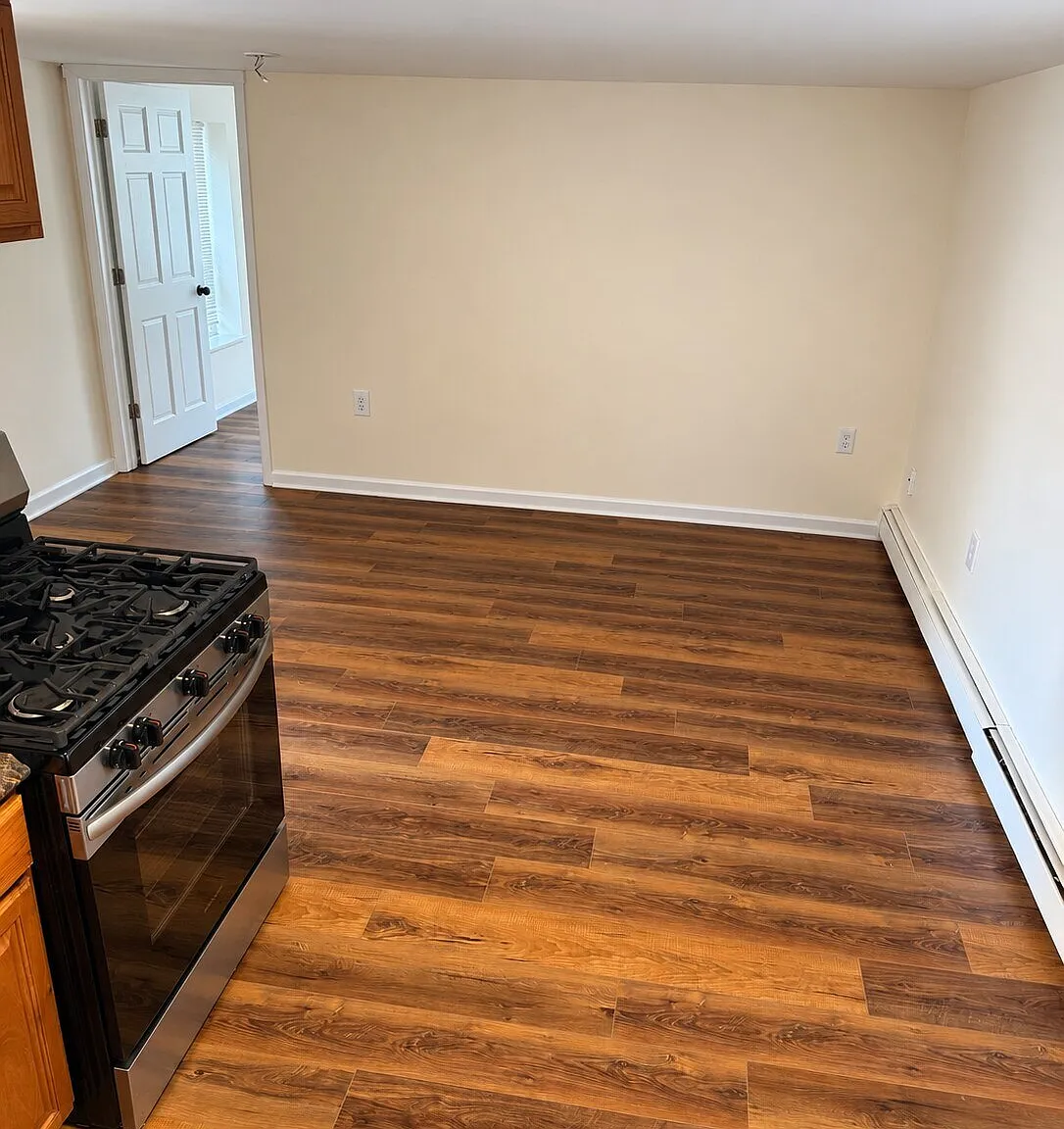 Unit 4 - Living Room