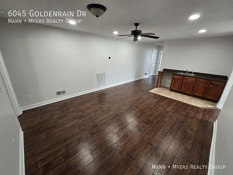 6045 Goldenrain Dr — Photo 45