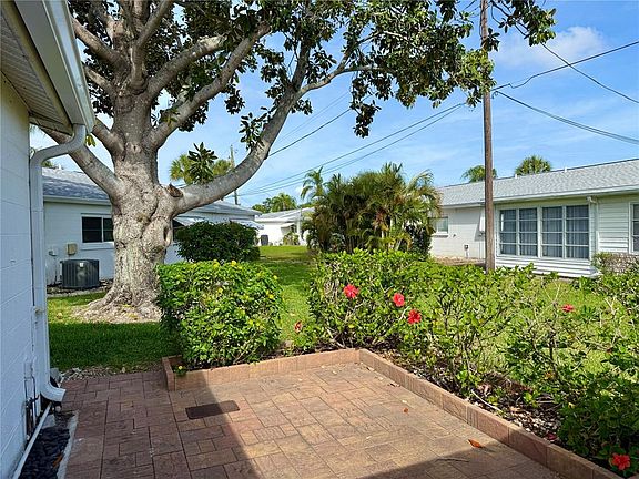 4th image of 2221 ORANGE BLOSSOM LANE