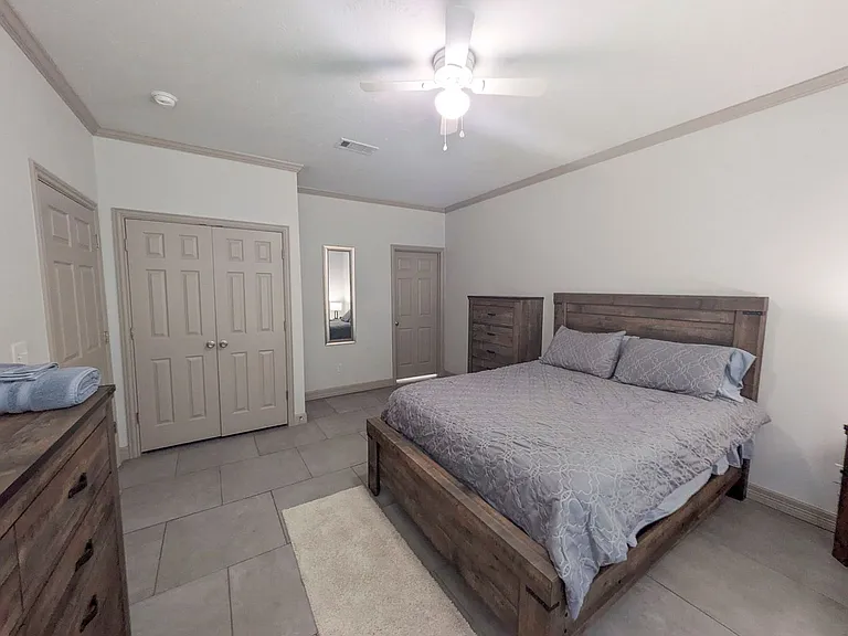 2925 Pecos St — Photo 16