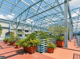 7 N Christopher Columbus Blvd UNIT 200, Philadelphia, PA 19106