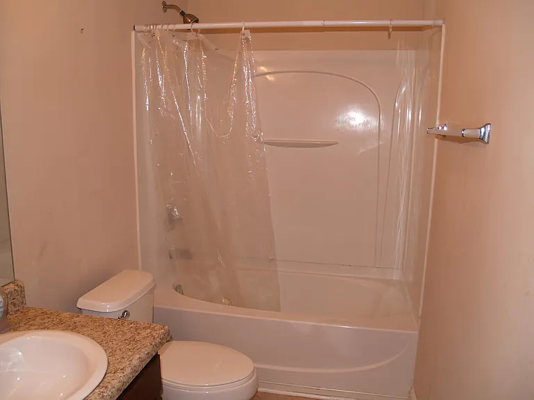 142 Silverspring Pl #A — Photo 13