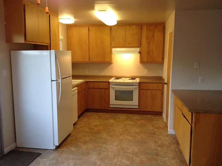 4021 Graystone Ct #A — Photo 2