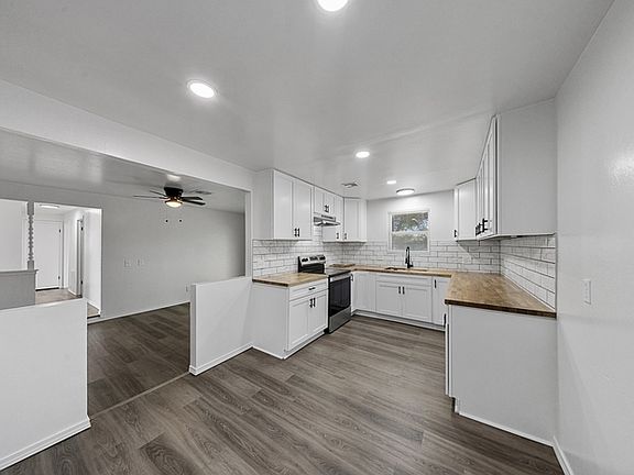 4th image of 3232 Parker Dr