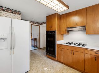 1702 S 78th St, Tacoma, WA 98408