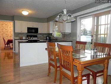 4th image of 29760 Westminster Dr