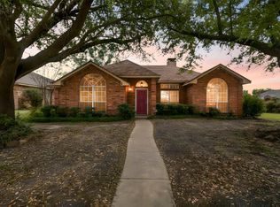 201 Brian Way, Red Oak, TX 75154