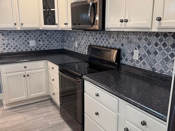 5th image of 39 Morningside Dr