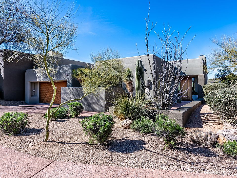 1st image of 9951 E Graythorn Dr
