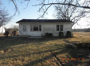 1600 E Highway 124, Hallsville, MO 65255