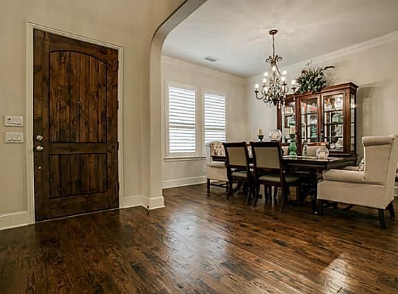 3rd image of 14992 Christopher Ln