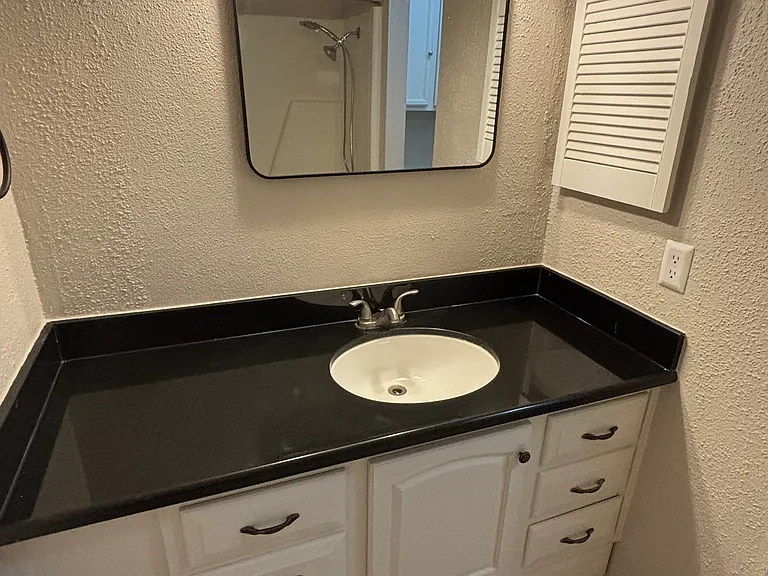 2125 Augusta Dr #40 — Photo 16