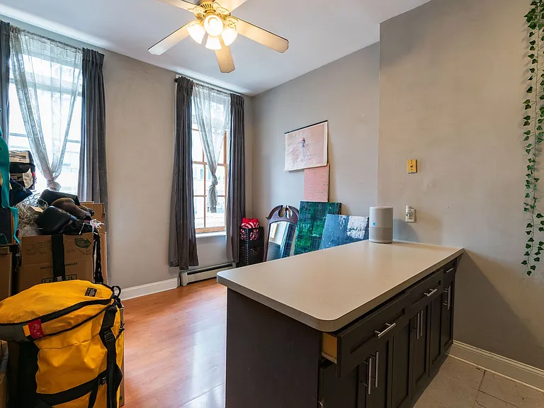 2123 Spring Garden Street — Photo 13