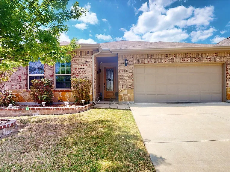 3716 Harbour Mist Trl — Photo 1