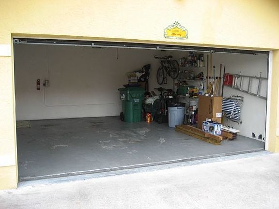 2 Car Garage