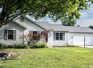 23153 Arbor Pointe Dr, South Bend, IN 46628
