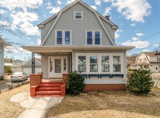 50 Park Ave, Cranston, RI 02905