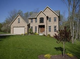 1024 Crosscreek Dr, Uniontown, PA 15401