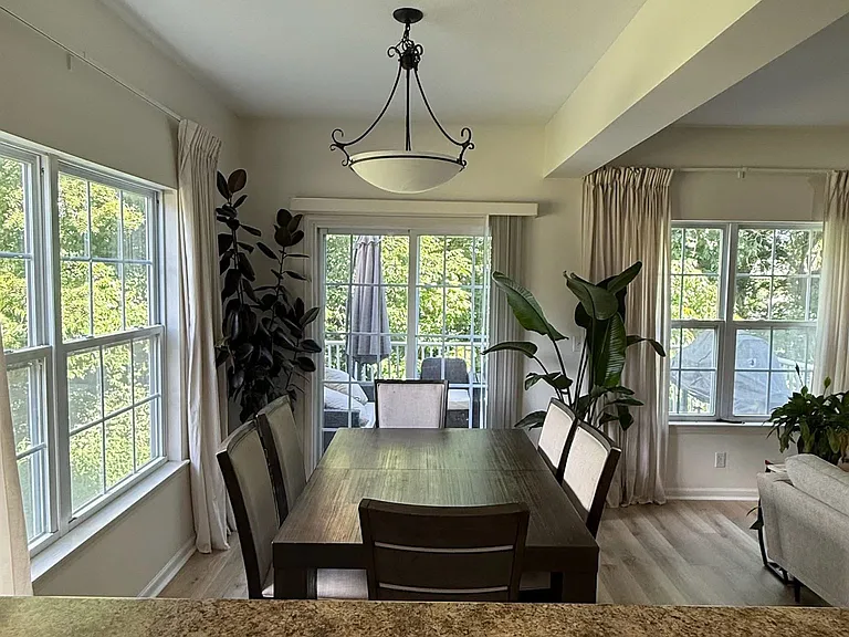 8825 Timber Creek Ln — Photo 5