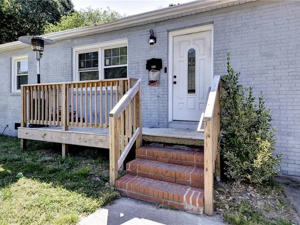 1120 78th St, Newport News, VA 23605