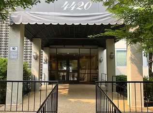 4420 Briarwood Ct N APT 42, Annandale, VA 22003