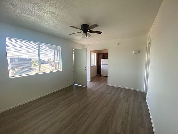 5th image of 7107 N 53rd Ave #16