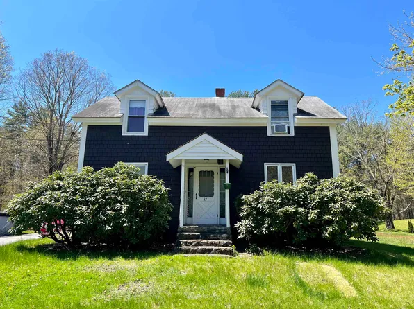 37 Mammoth Rd, Londonderry, NH 03053