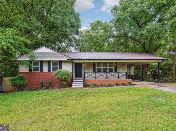 841 Martin Luther King Jr St, Rockmart, GA 30153