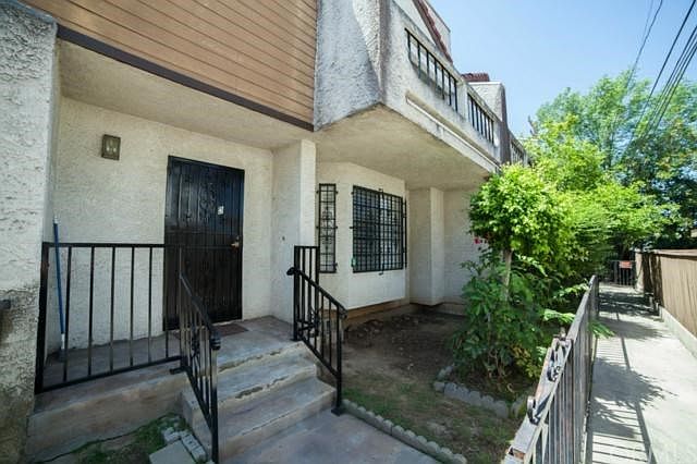 1st image of 321 N Lincoln Ave APT D