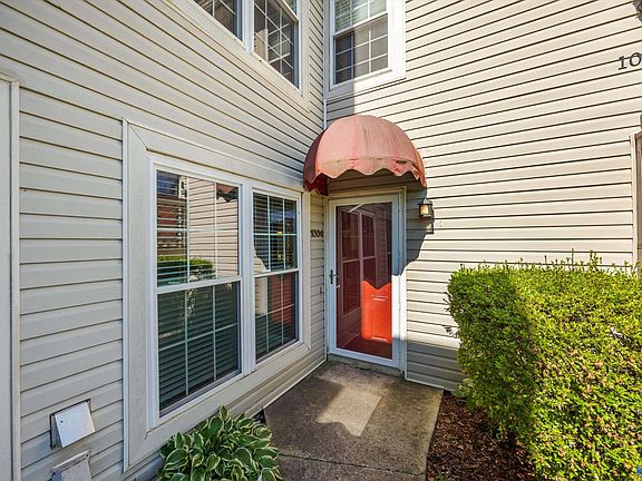 2nd image of 1004 Stones Throw Dr NW