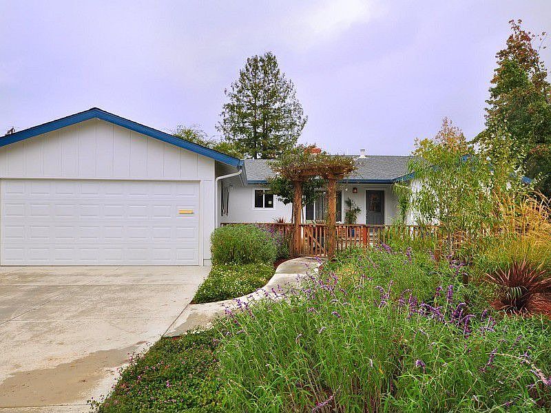 1st image of 6759 Charlene Ct