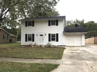 7728 Kern Valley Dr, Fort Wayne, IN 46815