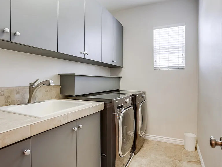 6920 Clearwater St — Photo 48