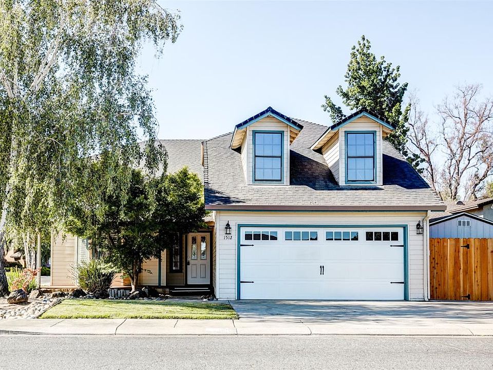 1st image of 1512 Iris Dr