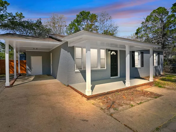 2312 Enloe St, Fayetteville, NC 28306