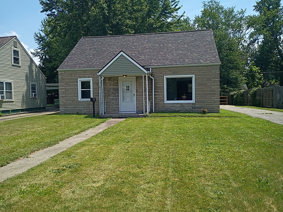 1st image of 1624 Elm Rd NE