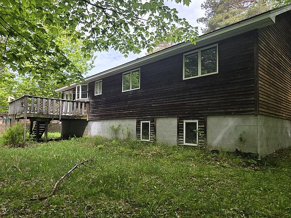 4th image of 15 Brentwood Ave