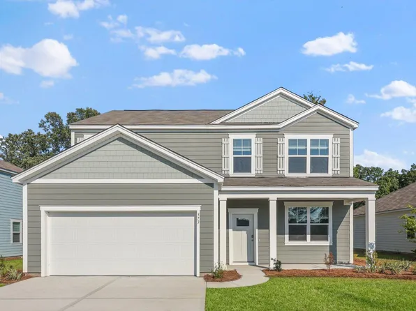 373 Willows Crescent Dr, Moncks Corner, SC 29461