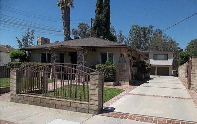1st image of 259 S Arroyo Dr