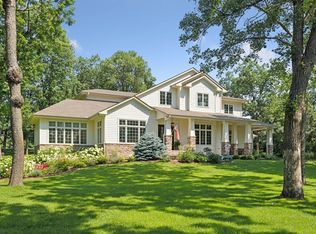 2 Red Forest Ln, North Oaks, MN 55127